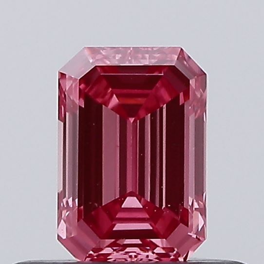 0.34 carat emerald diamond