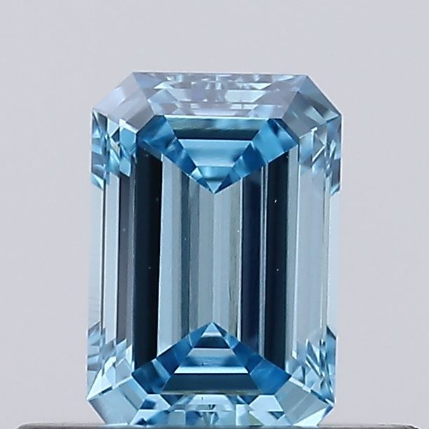 0.33 carat emerald diamond