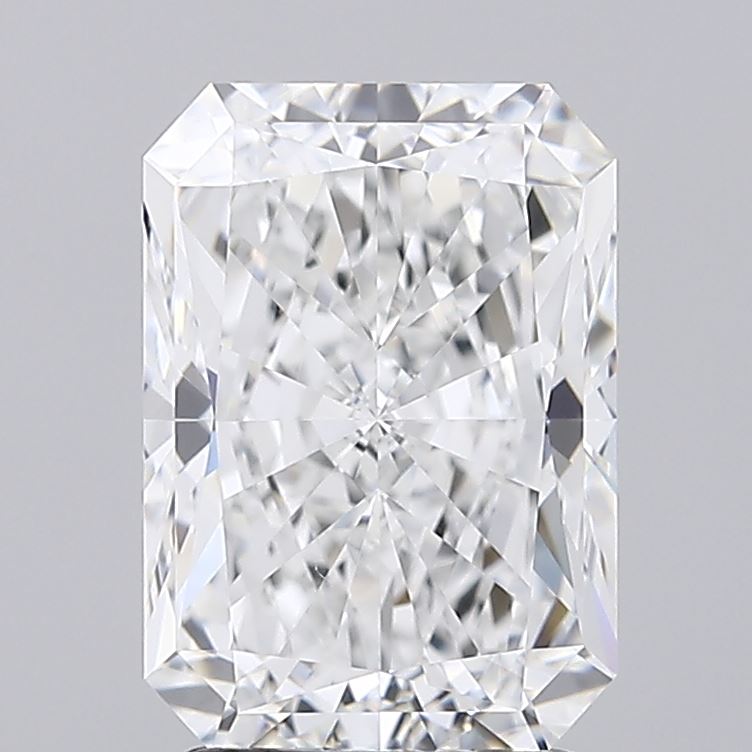 2.91 carat radiant diamond