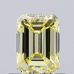 0.49 carat emerald diamond