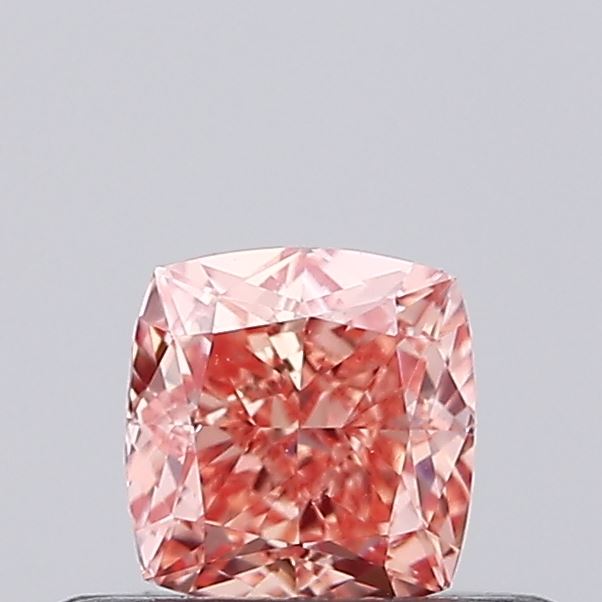 0.32 carat princess diamond
