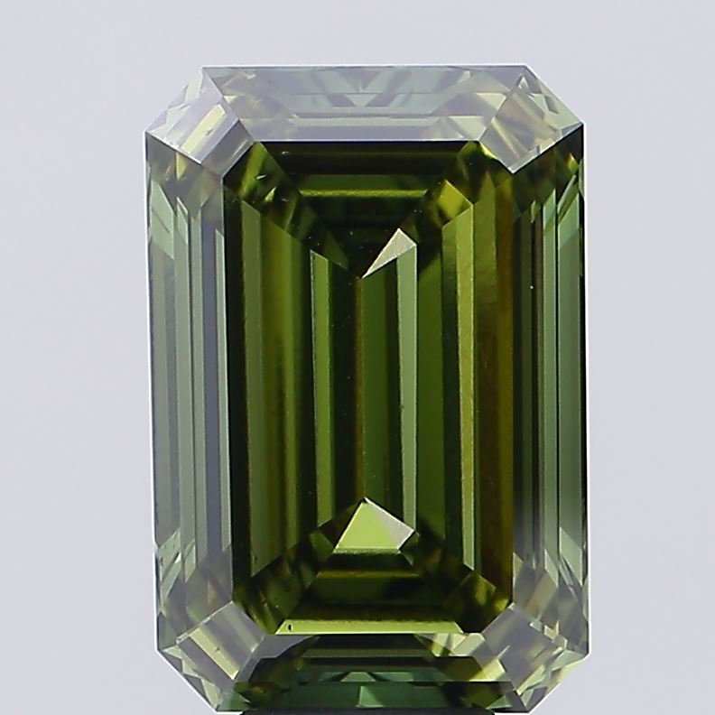 9.08 carat emerald diamond