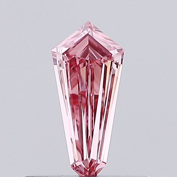 0.27 carat kite diamond